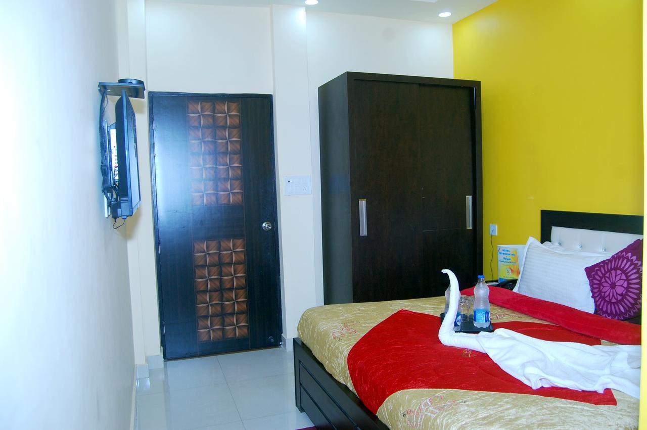Hotel Devbhoomi Inn Rishīkesh Eksteriør billede